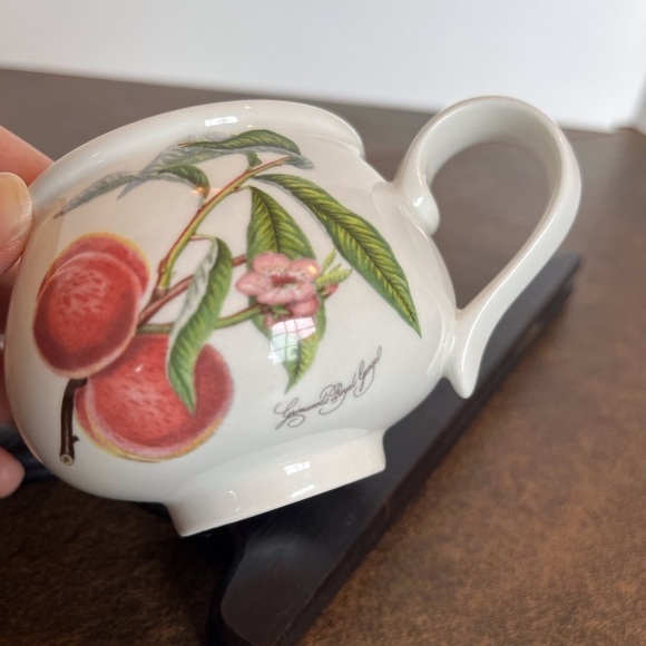 Portmeirion Pomona Footed Romantic Breakfast Cup - Picture 5 of 6